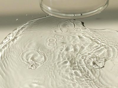 Symmetric purple waves of light